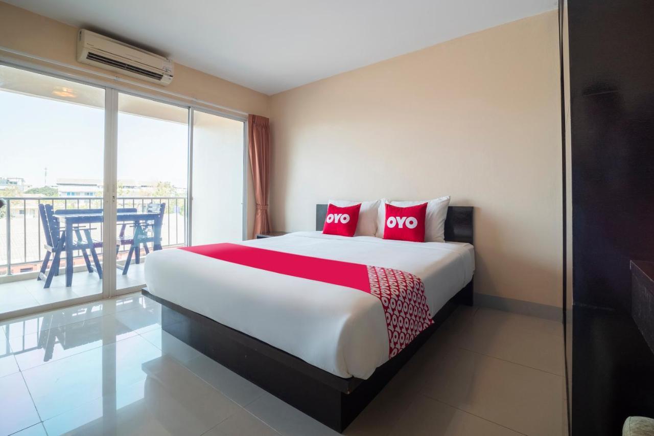 Oyo 829 Royal Thai Residence Jomtien Exterior foto