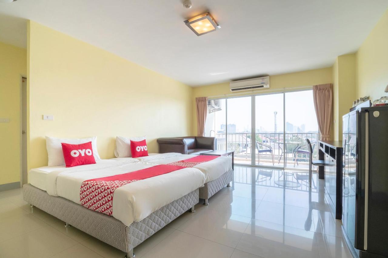 Oyo 829 Royal Thai Residence Jomtien Exterior foto
