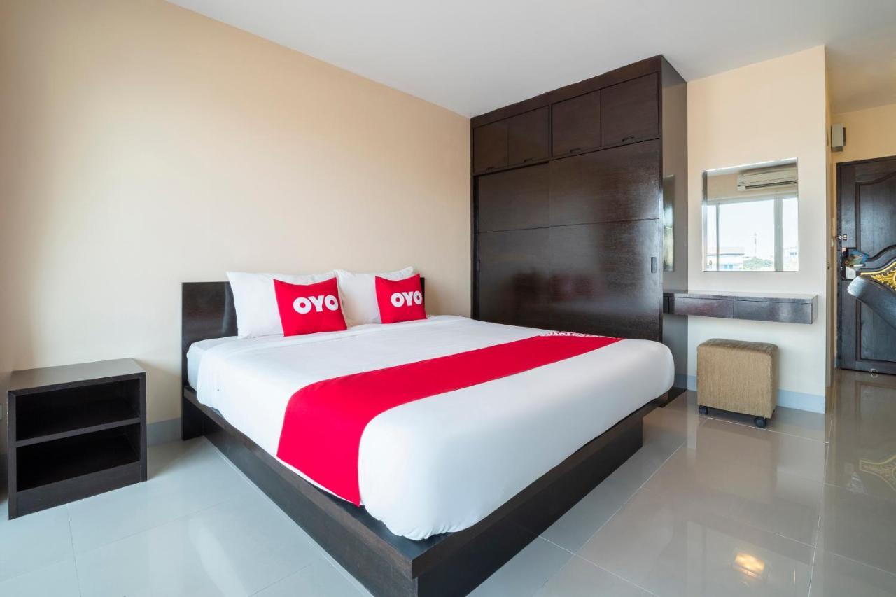 Oyo 829 Royal Thai Residence Jomtien Exterior foto